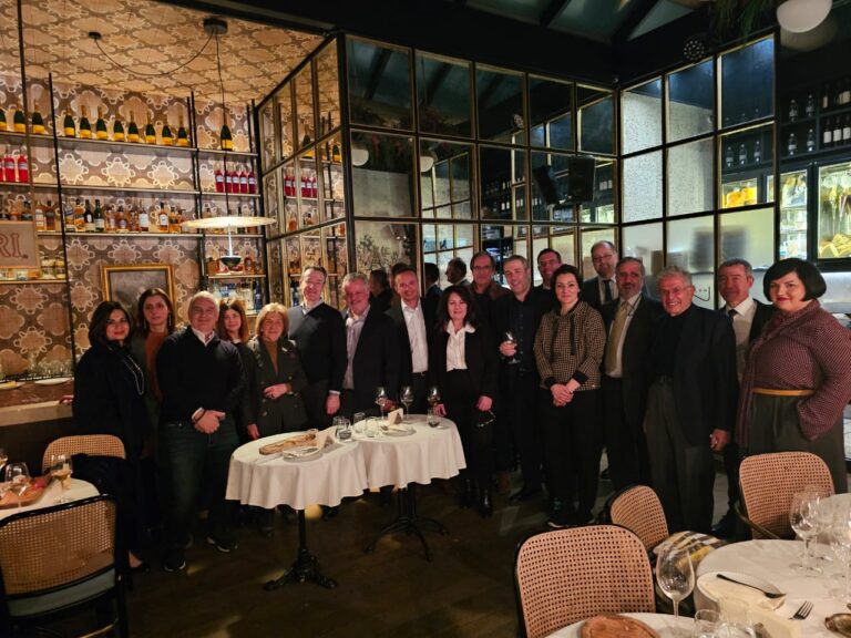 committees pitta cutting 2